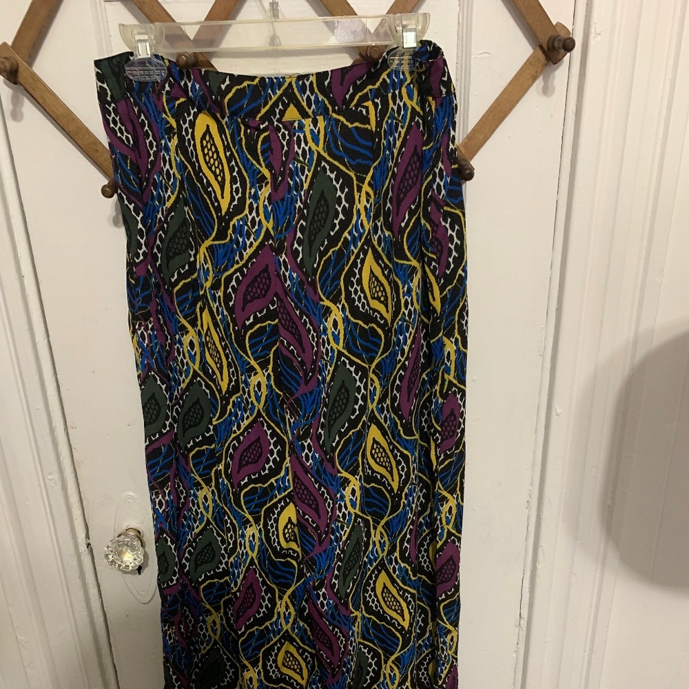 Multi Colored Paisley Printed Pants By Mark.